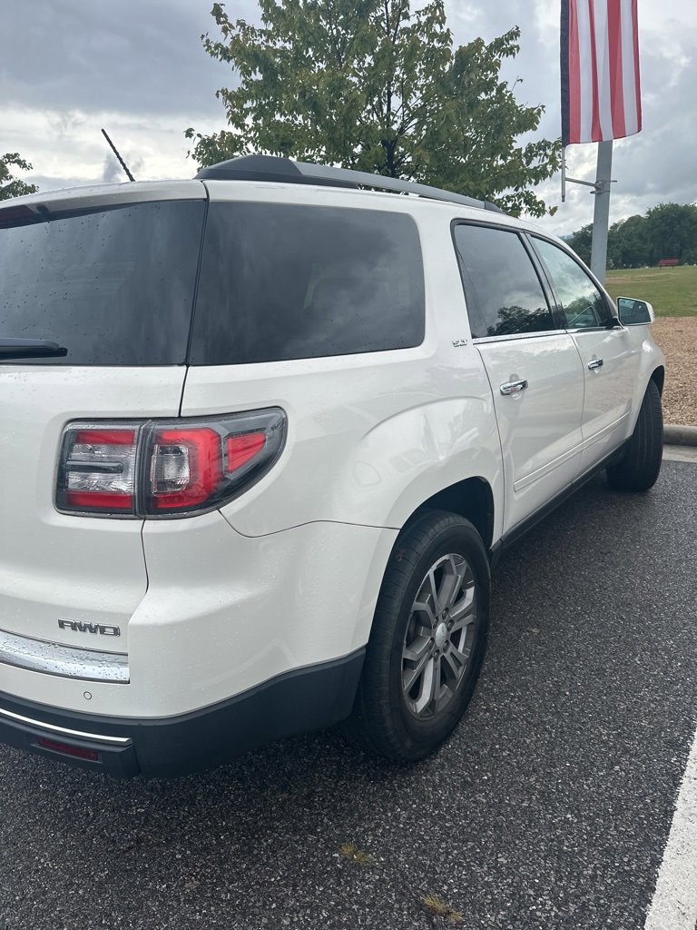 2014 Gmc Acadia SLT photo 2