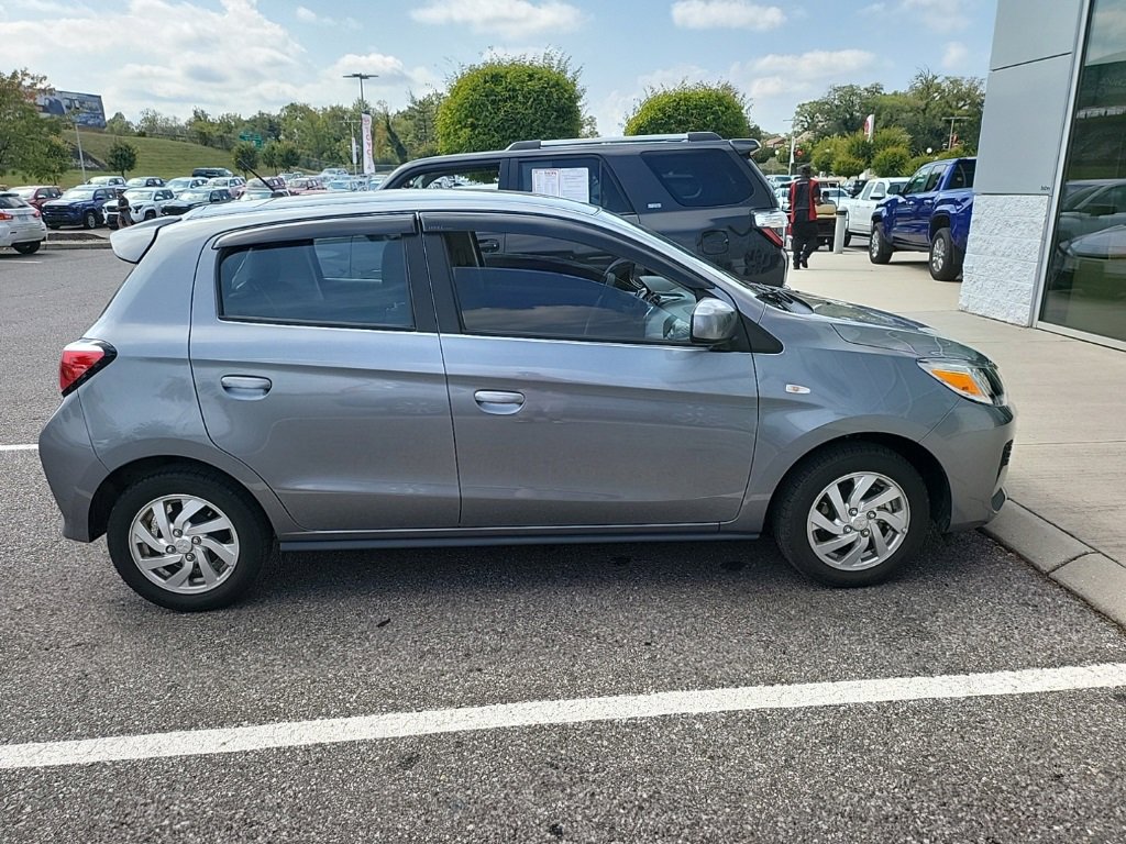 2023 Mitsubishi Mirage ES photo 3