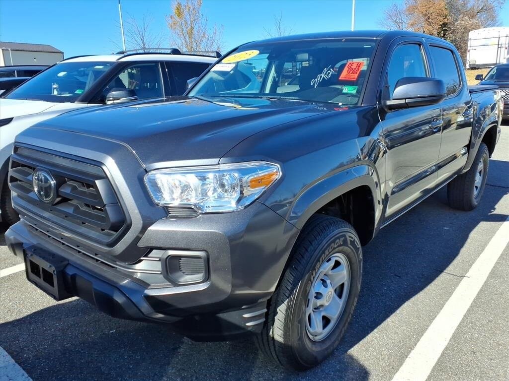 2023 Toyota Tacoma SR V6 photo 2
