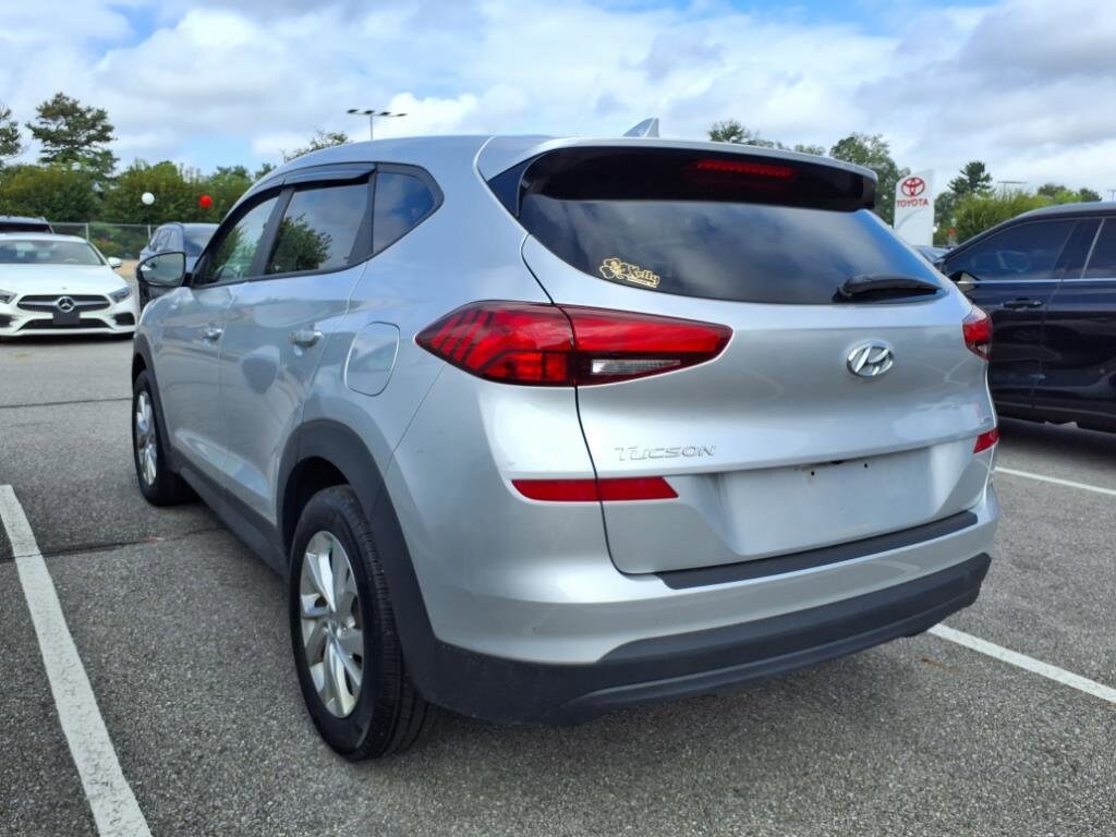 2019 Hyundai Tucson SE photo 3