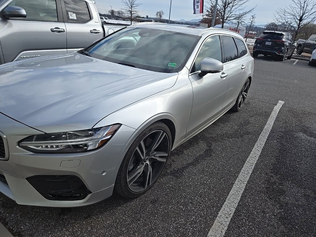 Used 2019 Volvo V90 R-Design Wagon