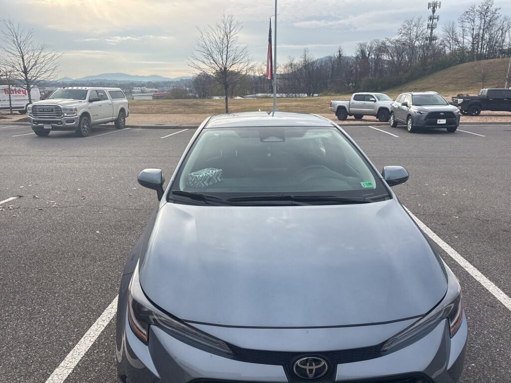 Used 2024 Toyota Corolla LE Sedan