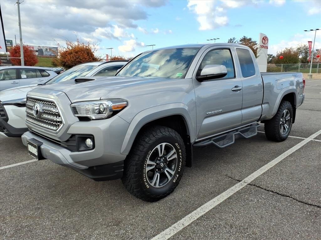 Used 2016 Toyota Tacoma TRD Sport Truck Access Cab