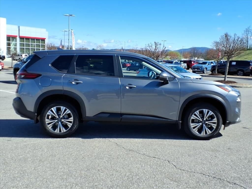 Used 2023 Nissan Rogue SV SUV