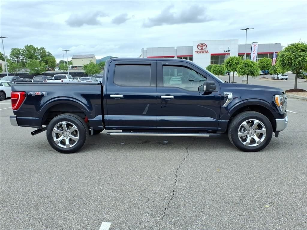Used 2022 Ford F-150 XLT Truck SuperCrew Cab