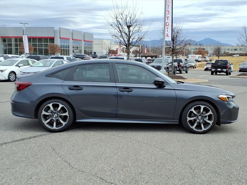 2025 Honda Civic Sport Hybrid photo 2