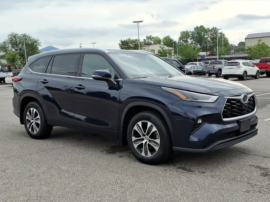 Certified 2021 Toyota Highlander XLE SUV