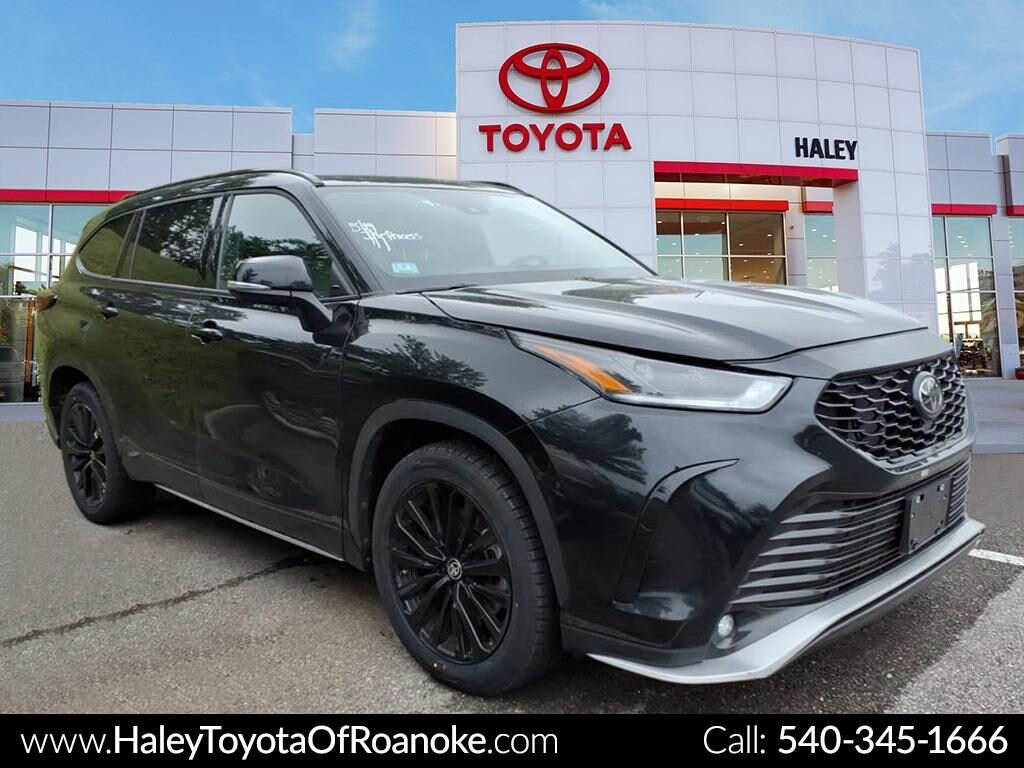 Certified 2025 Toyota Highlander LE SUV
