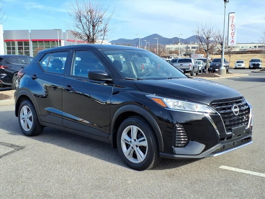 Used 2024 Nissan Kicks S SUV