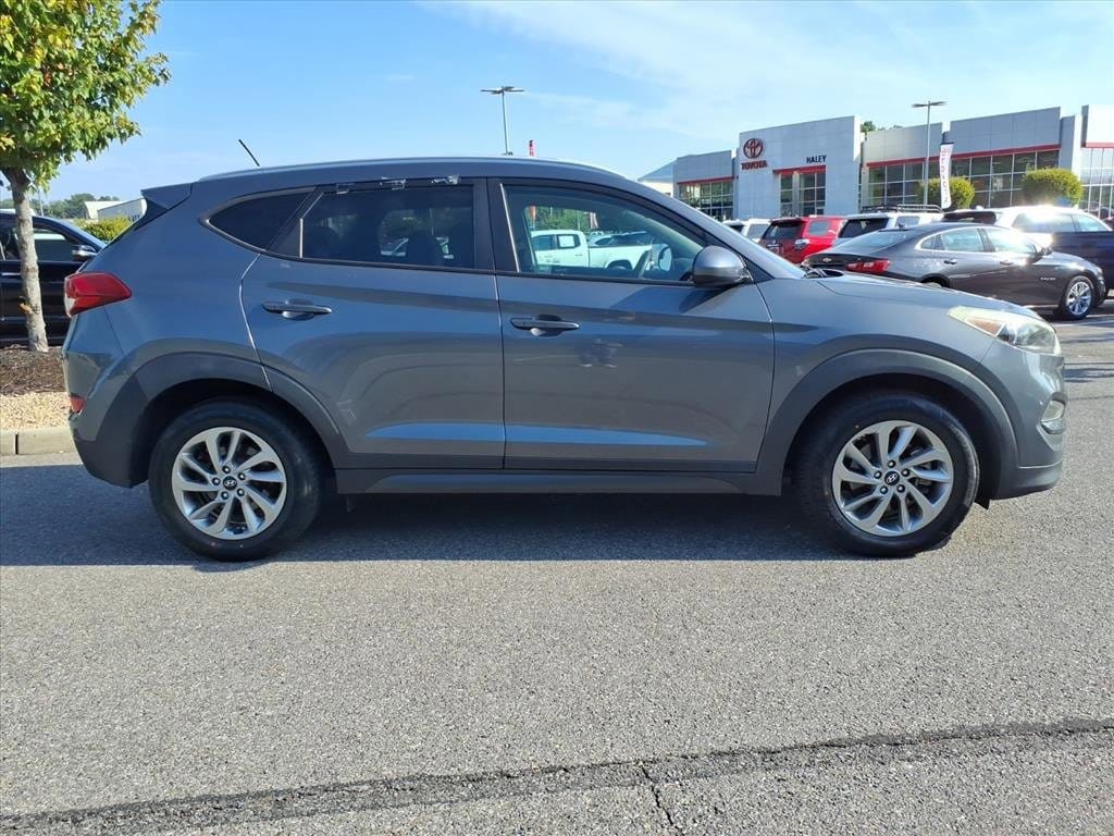 Used 2016 Hyundai Tucson SE SUV