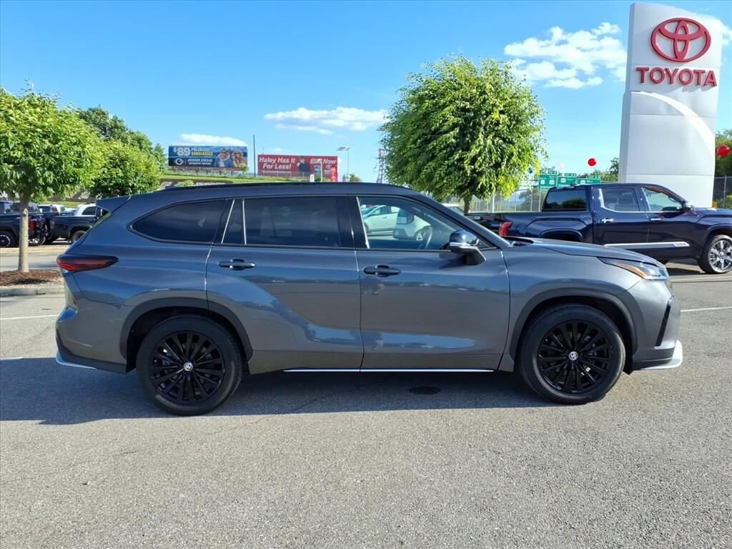 Certified 2025 Toyota Highlander XSE SUV