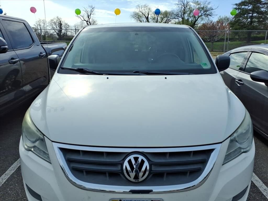 Used 2010 Volkswagen Routan S Van