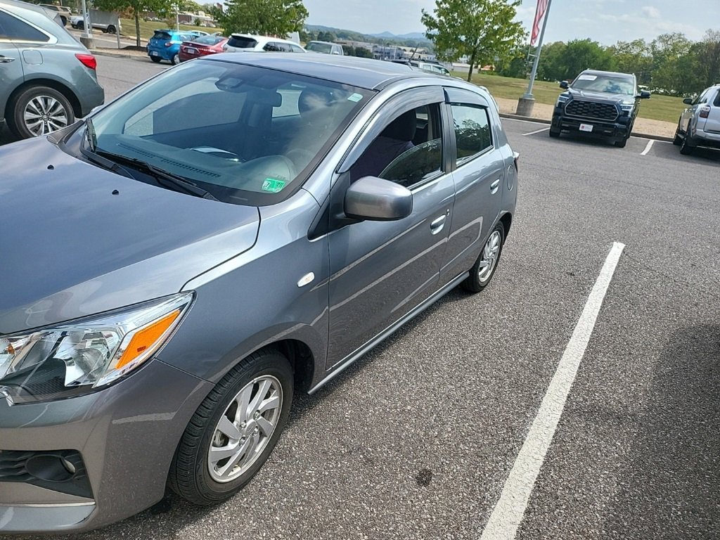 2023 Mitsubishi Mirage ES photo 2