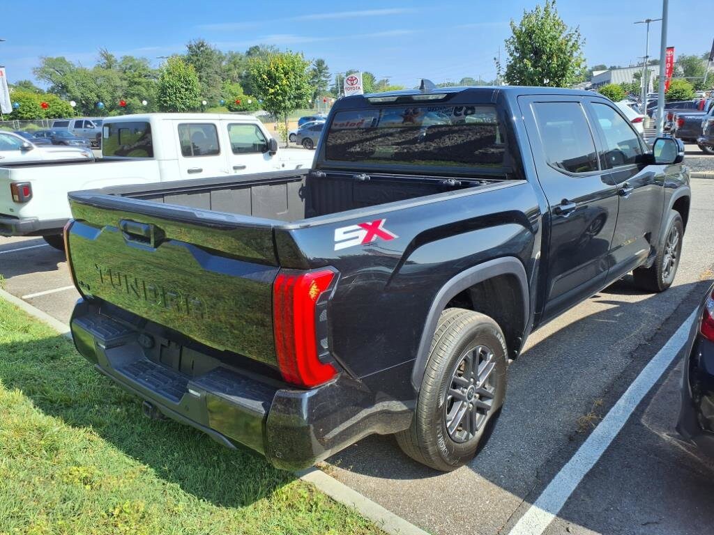 2024 Toyota Tundra SR5 CrewMax photo 2