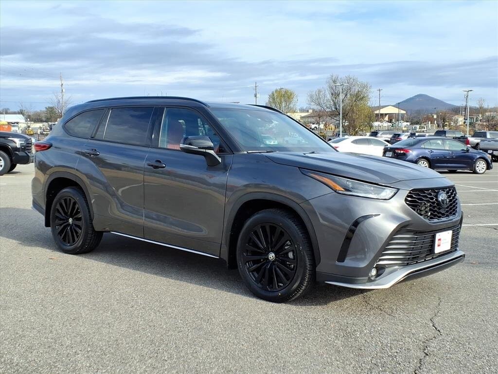Certified 2023 Toyota Highlander XSE SUV