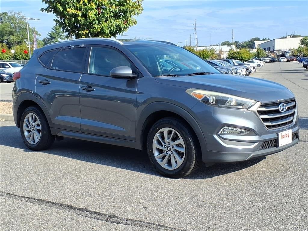 Used 2016 Hyundai Tucson SE SUV