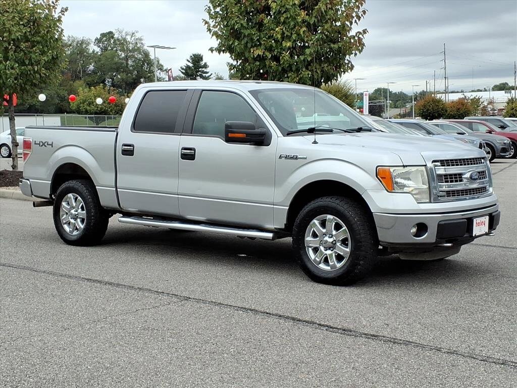 2013 Ford F-150 XLT photo 2
