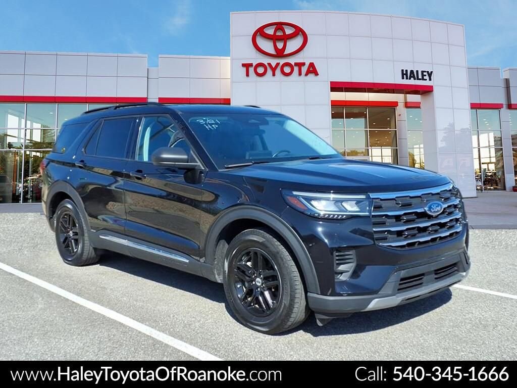 Used 2025 Ford Explorer Active SUV