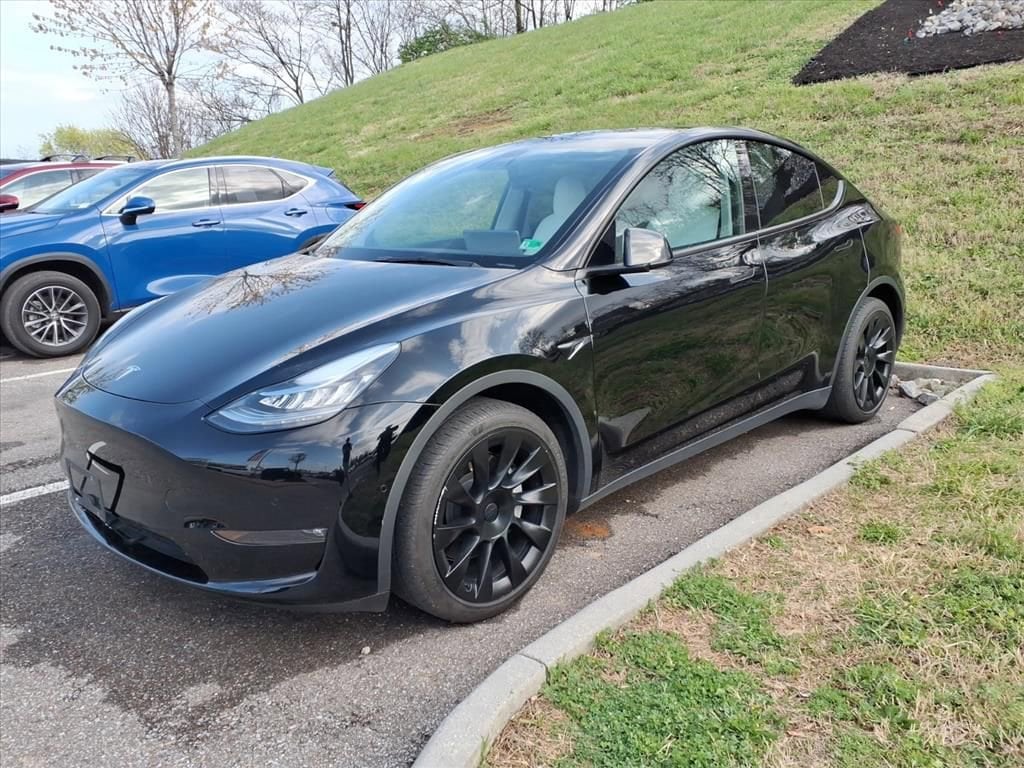 Used 2022 Tesla Model Y Long Range SUV