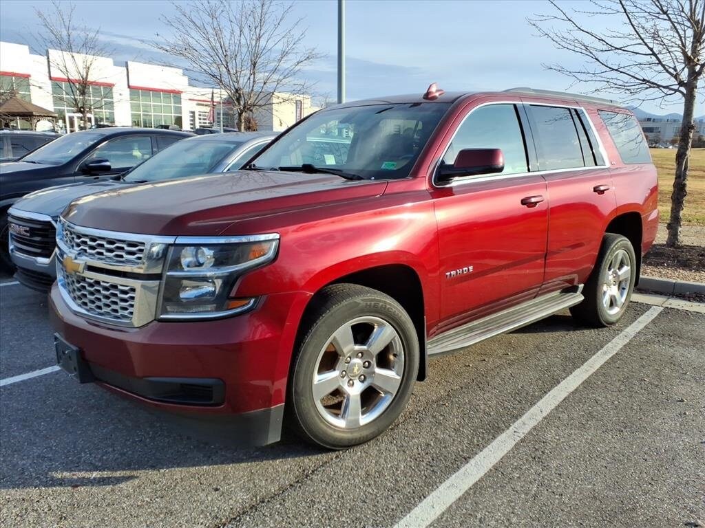 2016 Chevrolet Tahoe LS photo 2