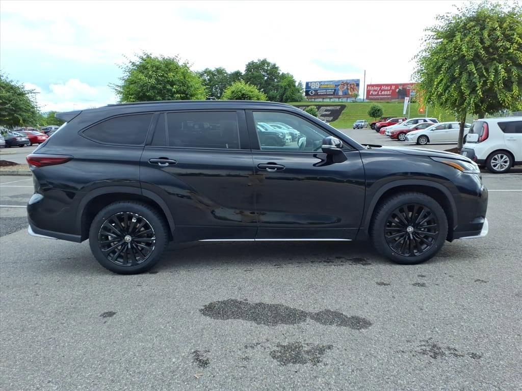 Certified 2025 Toyota Highlander LE SUV
