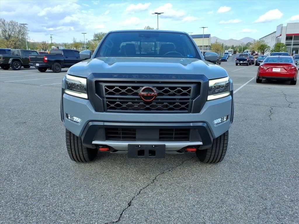2023 Nissan Frontier PRO-4X - Photo 10