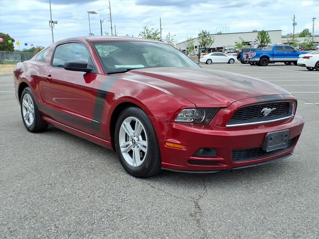 Used 2014 Ford Mustang V6 Coupe