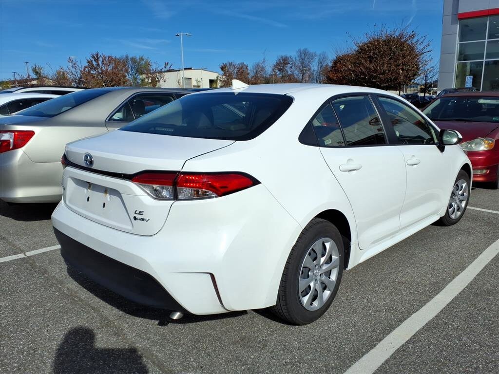 2025 Toyota Corolla Hybrid SE photo 4