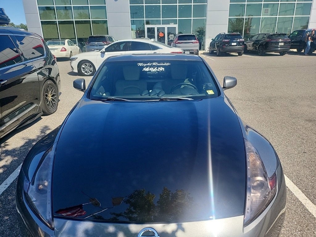 2012 Nissan 370Z Touring photo 4