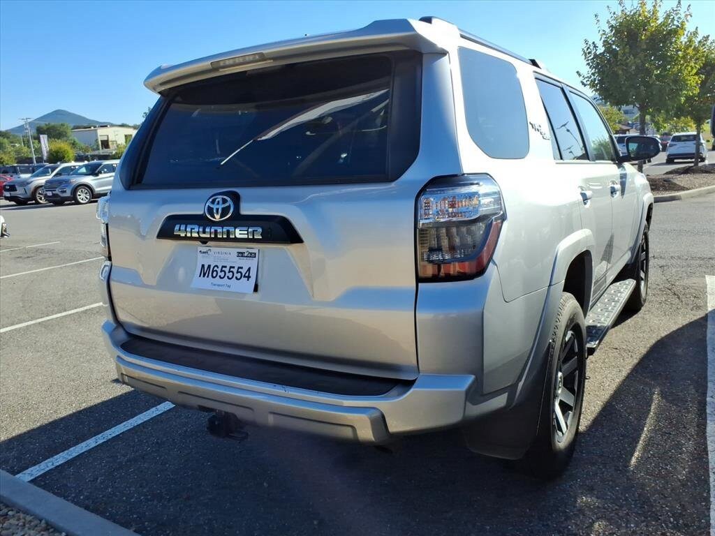 2024 Toyota 4Runner TRD Premium photo 2