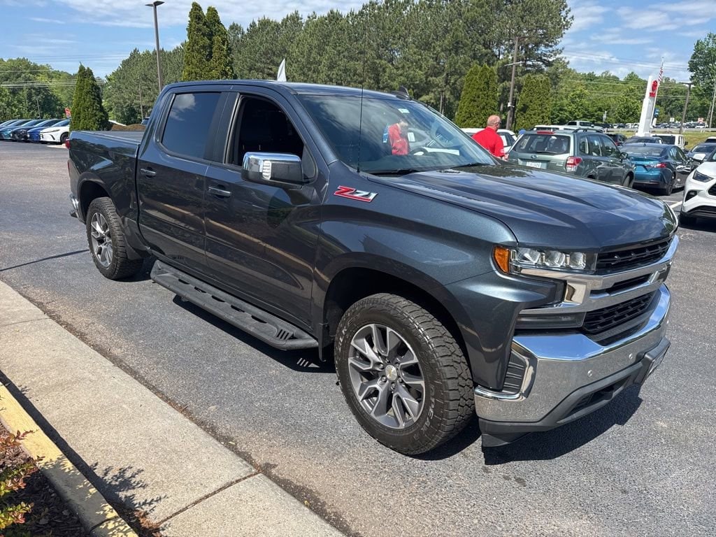 2020 Chevrolet Silverado 1500 LT 4X4 Crew Cab Short Box's photo