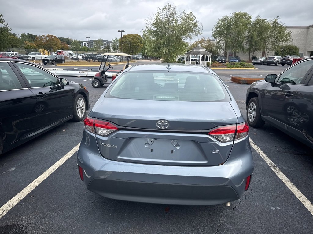 2024 Toyota Corolla LE photo 3