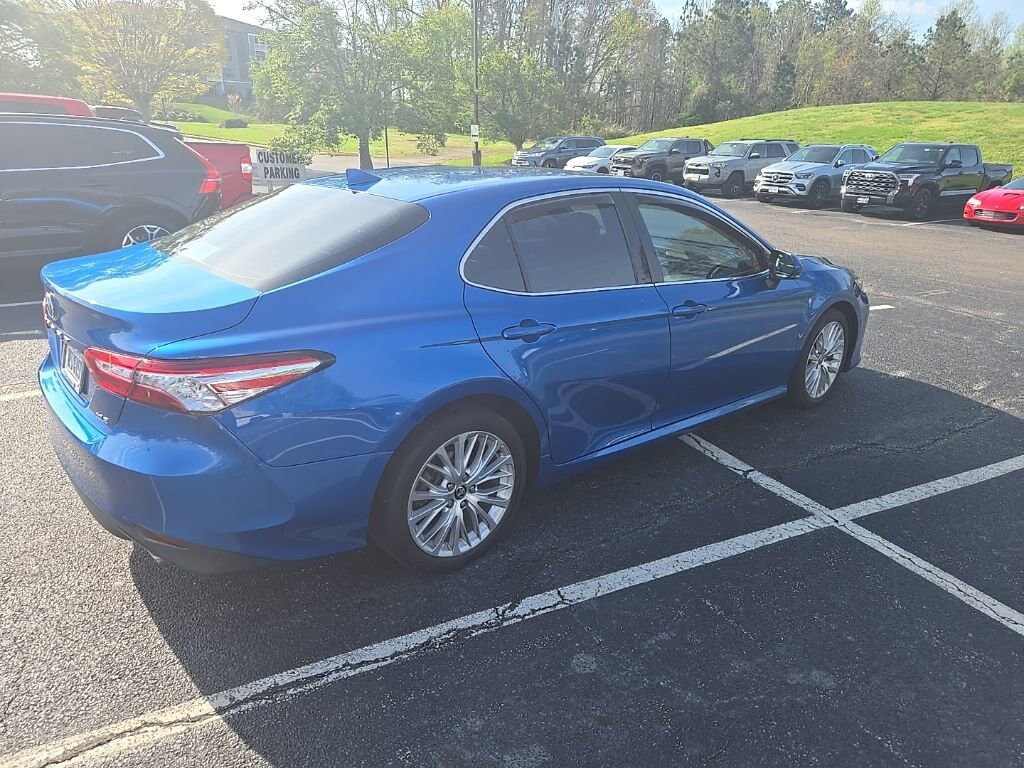 Used 2020 Toyota Camry XLE Sedan