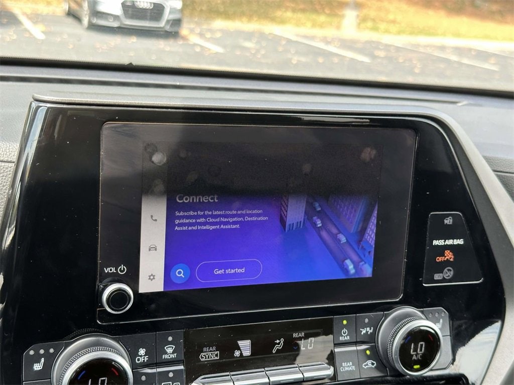 Used 2023 Toyota Highlander XLE SUV