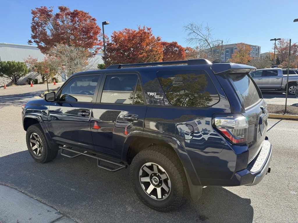 2021 Toyota 4Runner TRD Off-Road Premium photo 3
