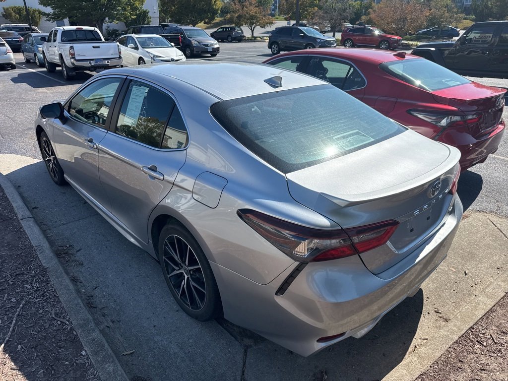 2024 Toyota Camry SE photo 4
