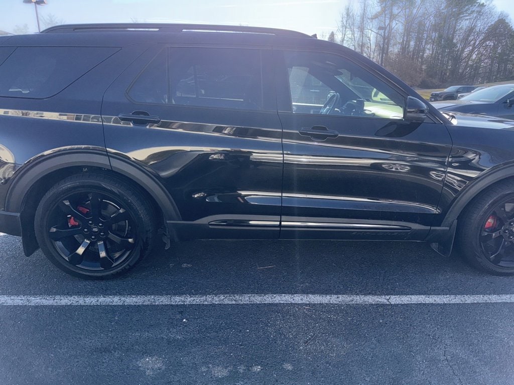 Used 2022 Ford Explorer ST SUV