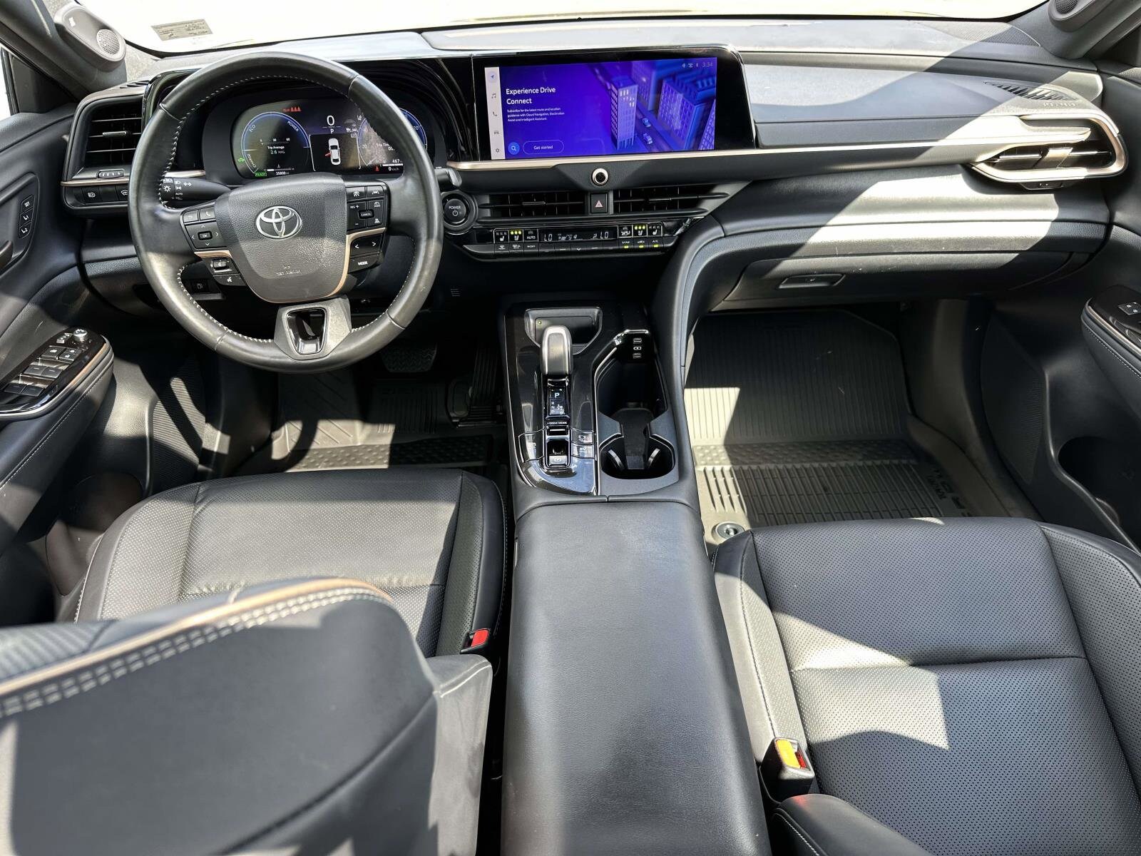 2024 Toyota Crown Limited photo 2
