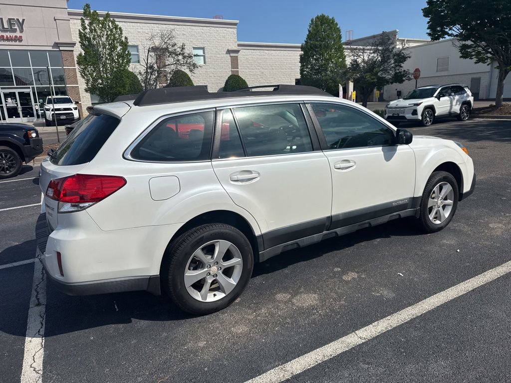 Used 2014 Subaru Outback Base with VIN 4S4BRBAC0E3227077 for sale in Farmville, VA