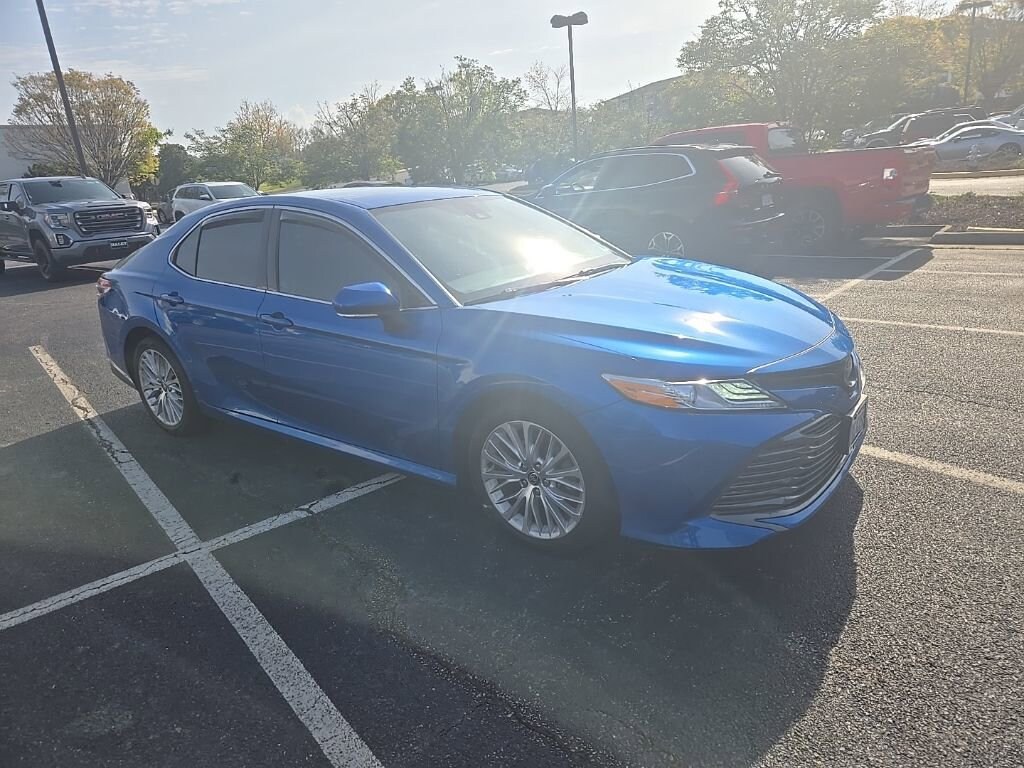 Used 2020 Toyota Camry XLE Sedan