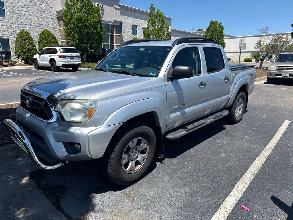Used 2013 Toyota Tacoma PreRunner Truck Double Cab