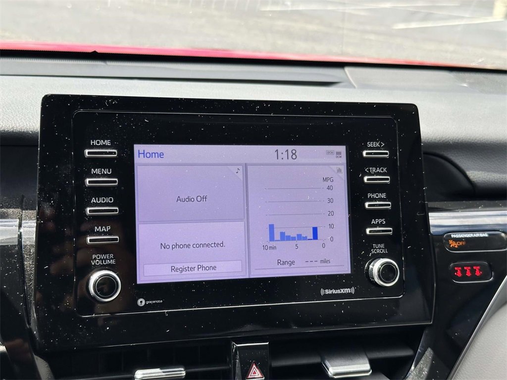 2024 Toyota Camry SE photo 3