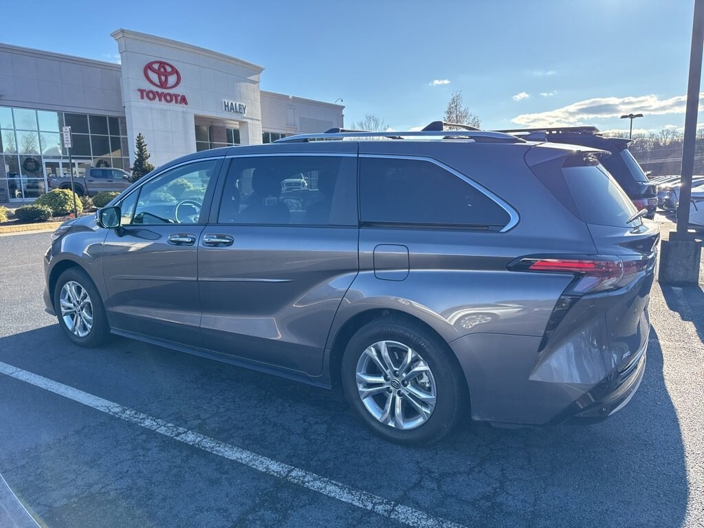 Used 2023 Toyota Sienna Platinum Van Passenger Van