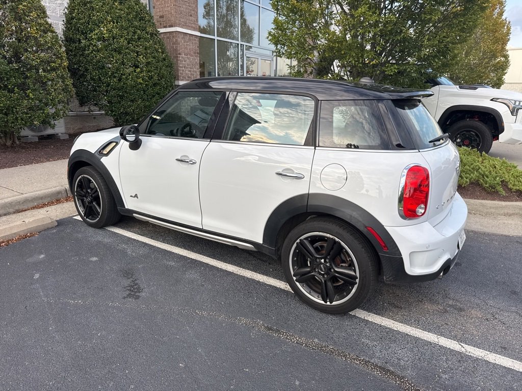 2015 Mini Countryman ALL4 S photo 3