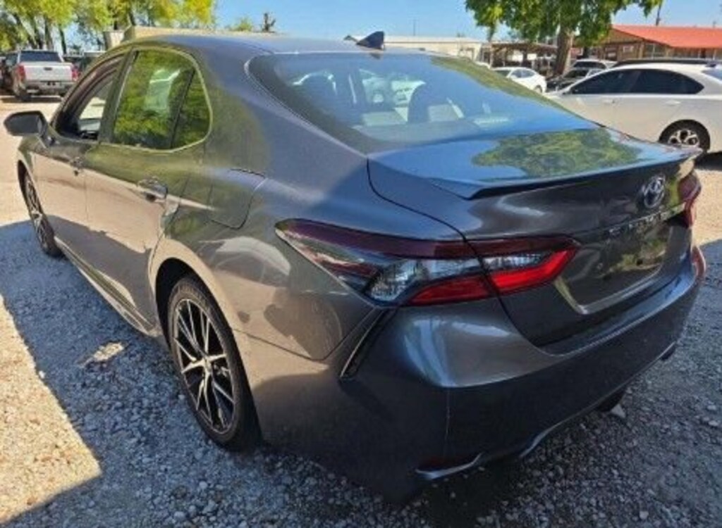Used 2024 Toyota Camry SE Sedan