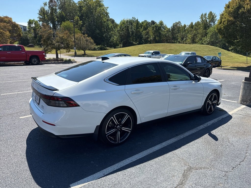 2024 Honda Accord Hybrid Sport photo 3