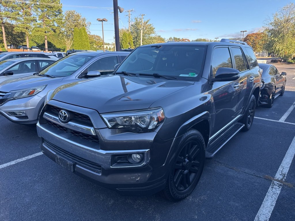 2016 Toyota 4Runner Limited 4WD photo 4