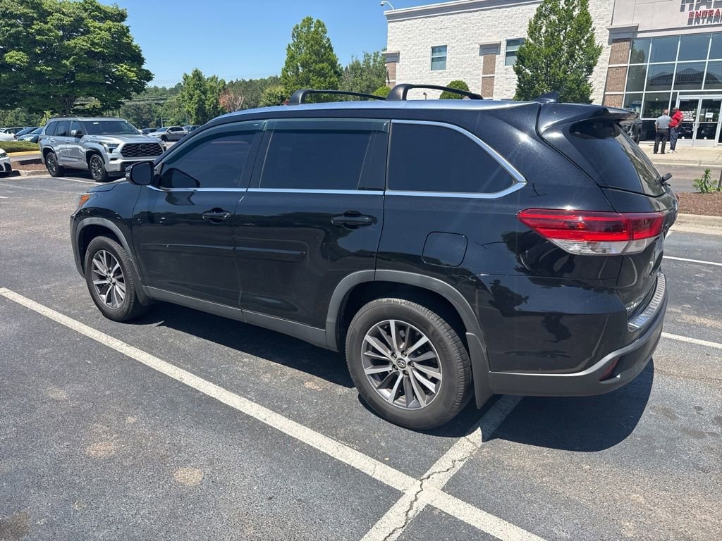 Used 2019 Toyota Highlander XLE SUV