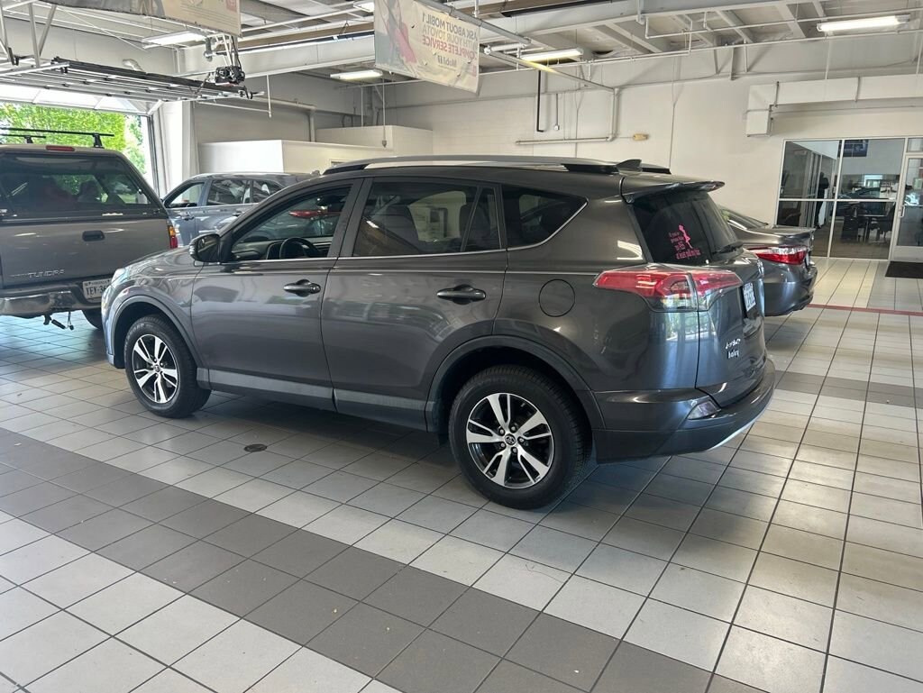 Used 2017 Toyota RAV4 XLE SUV