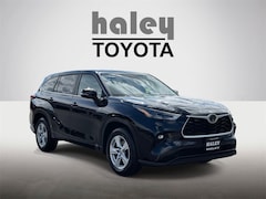 2023 Toyota Highlander LE SUV